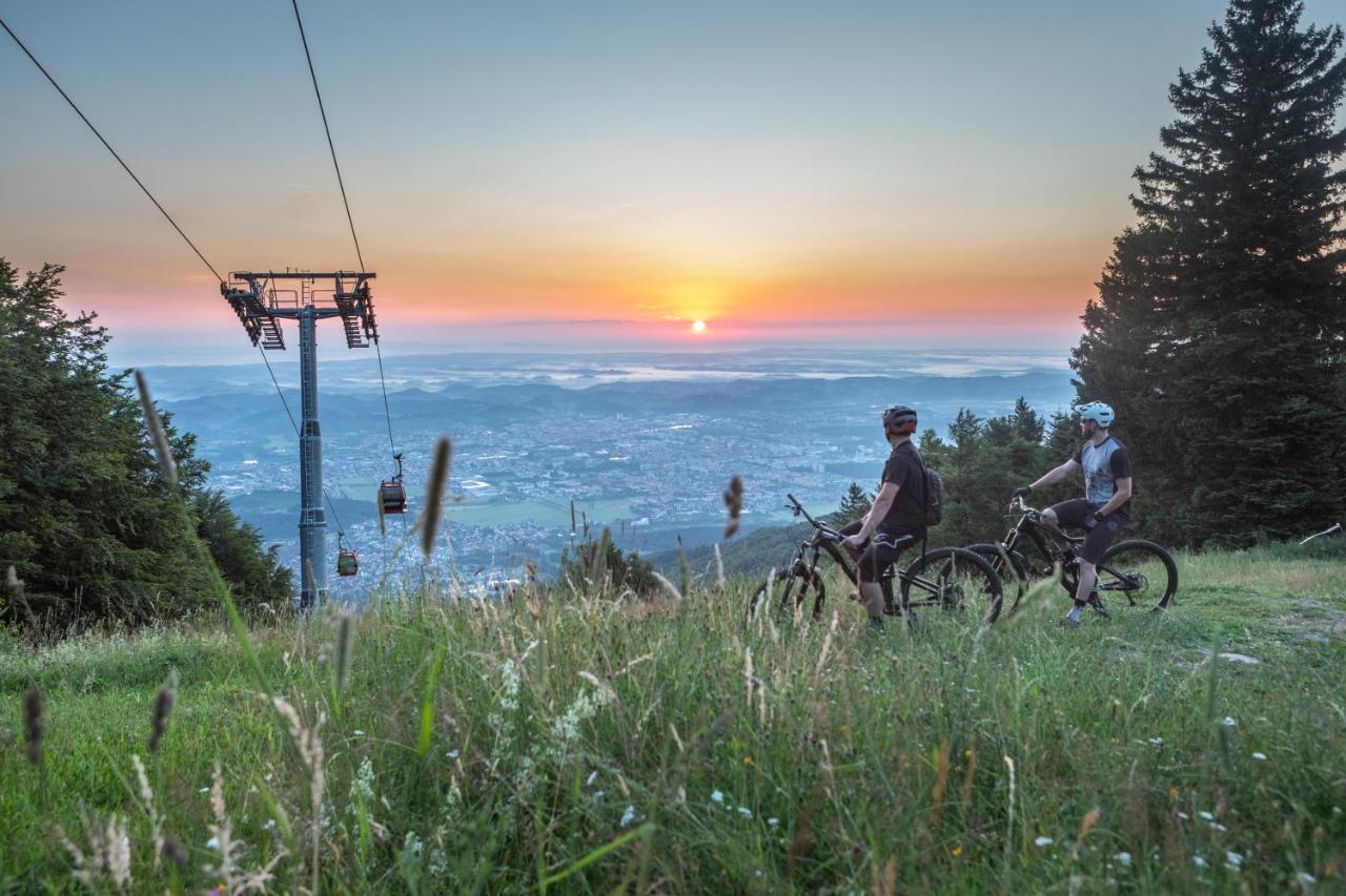 Pohorje Village Wellbeing Resort - Forest Hotel Videc Хочко Погорье Экстерьер фото